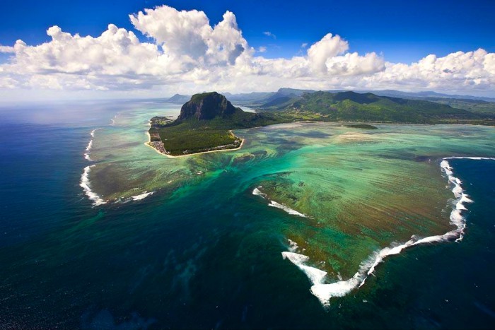 Montagne du Morne Brabant (Patrimoine mondiale de l' UNESCO), ile Maurice, République de Maurice.jpg