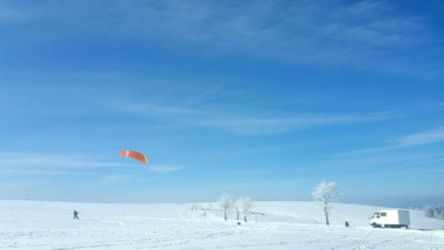 Bivouac-et-snowkite-Tchequie.jpeg