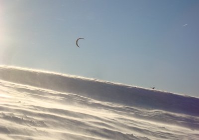 Snow kite.jpg