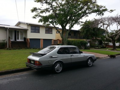 saab-900-aero-88-grise.jpg