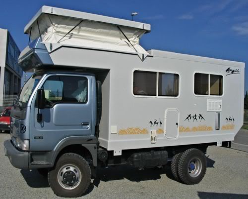 expedition-truck.jpg